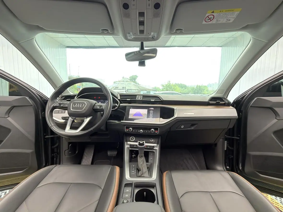 Audi Q3 2021 35 TFSI