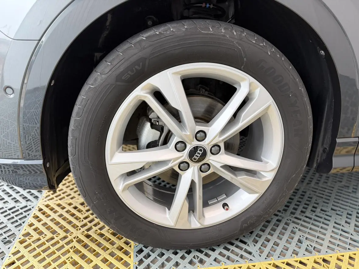 Audi Q3 2021 35 TFSI