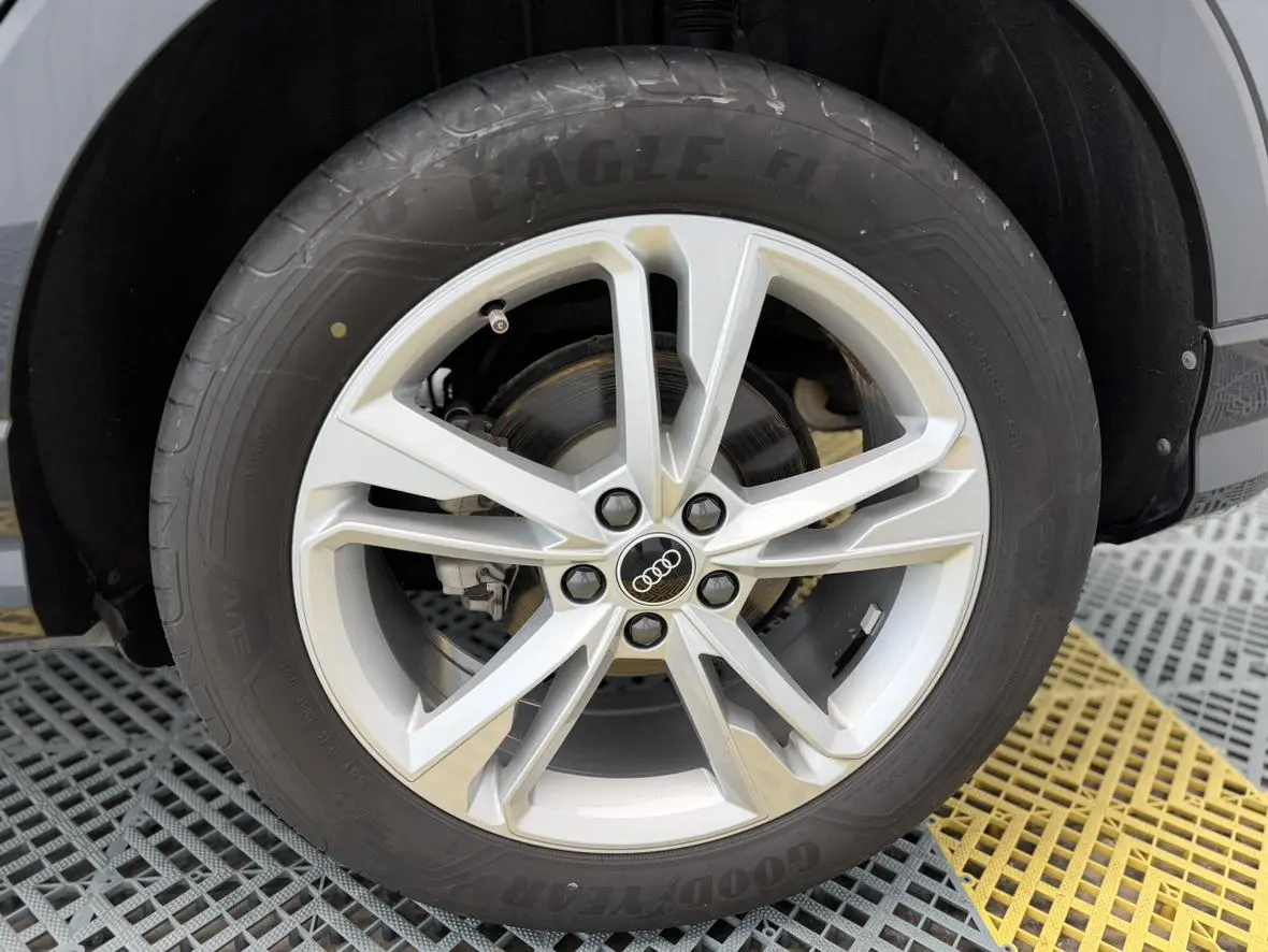 Audi Q3 2021 35 TFSI