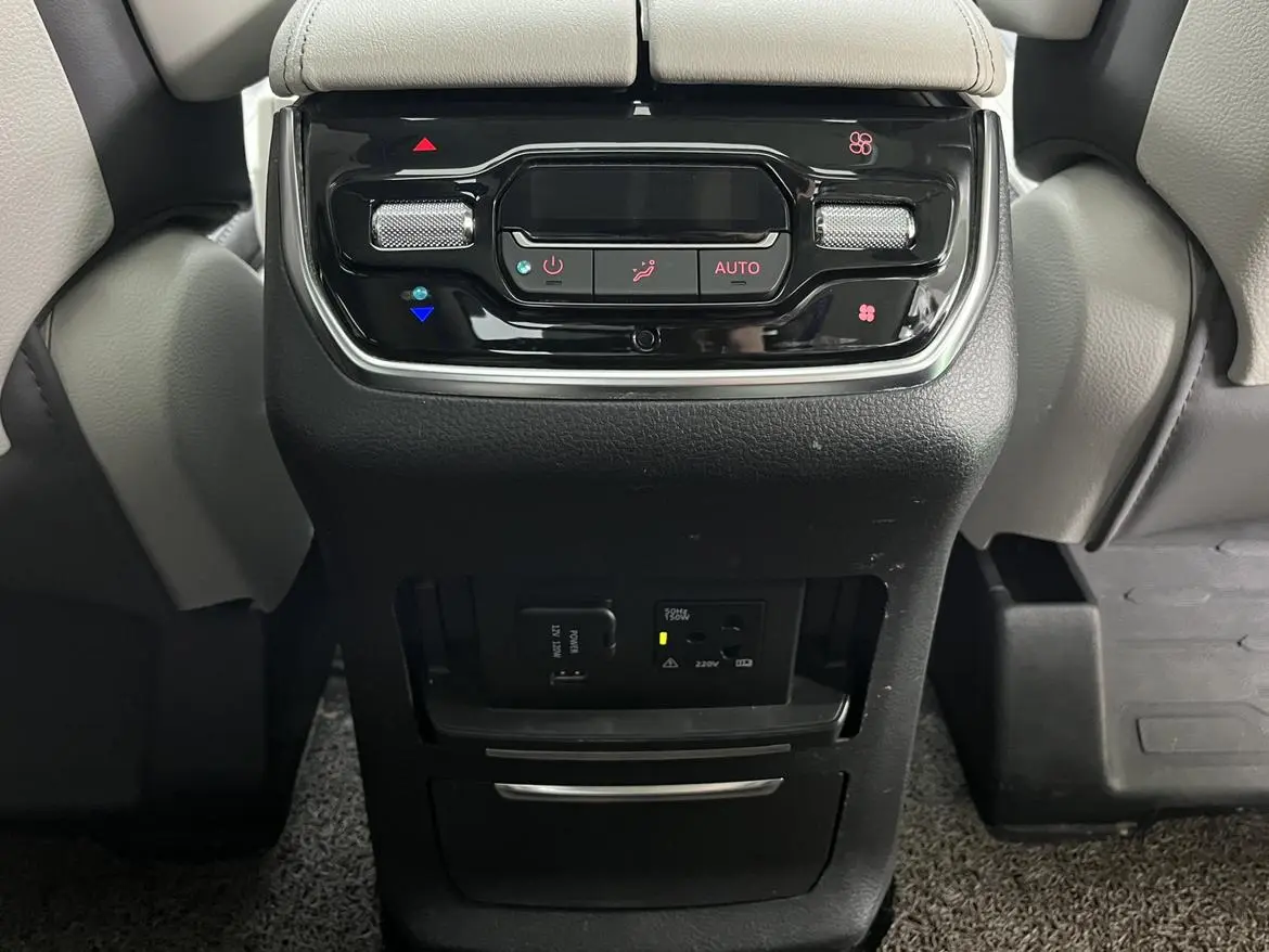 Da Da G20 2020 2.0T Petrol Auto Luxury China VI