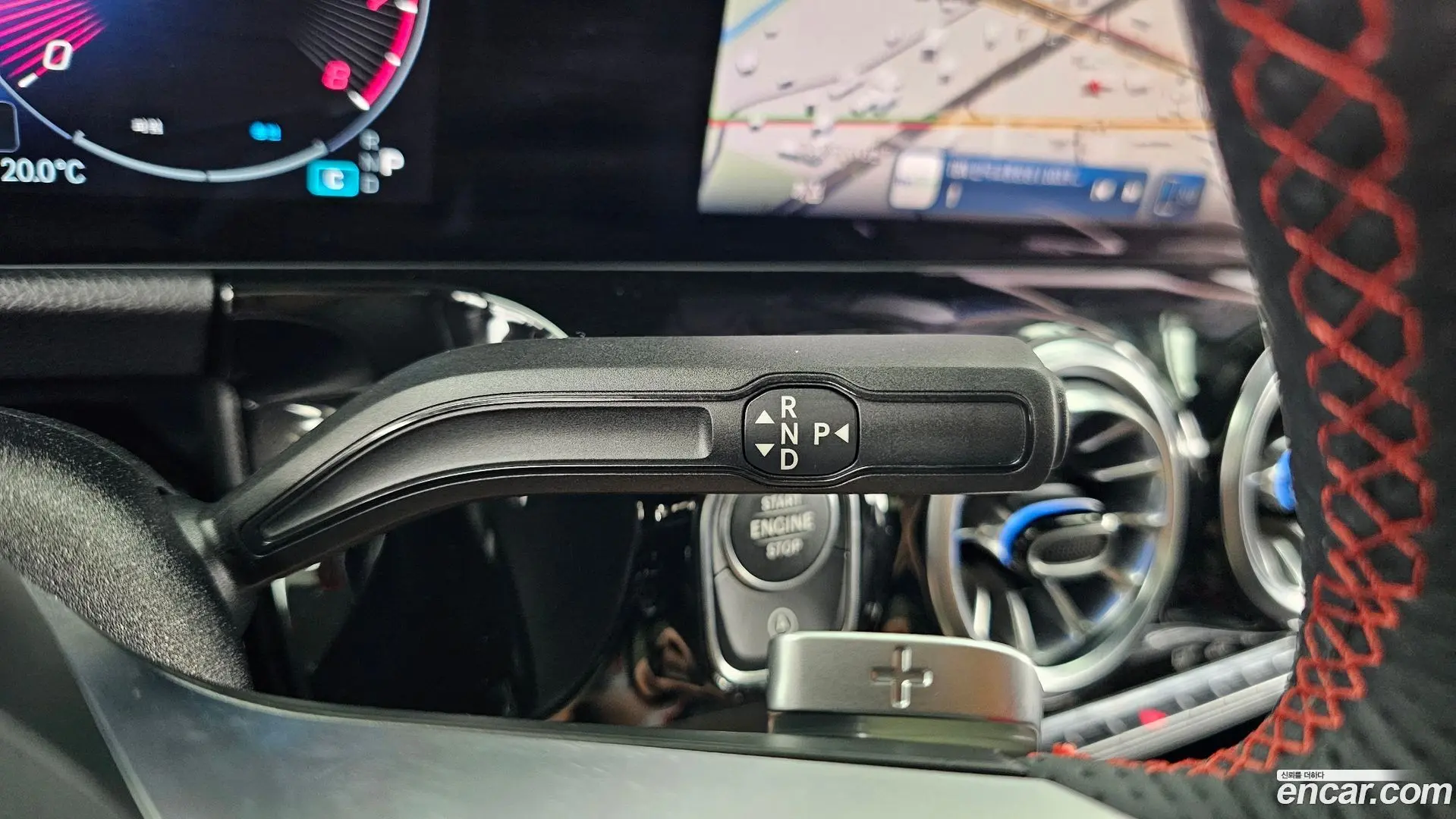 Mercedes-Benz GLA-Class GLA250 4MATIC 2023