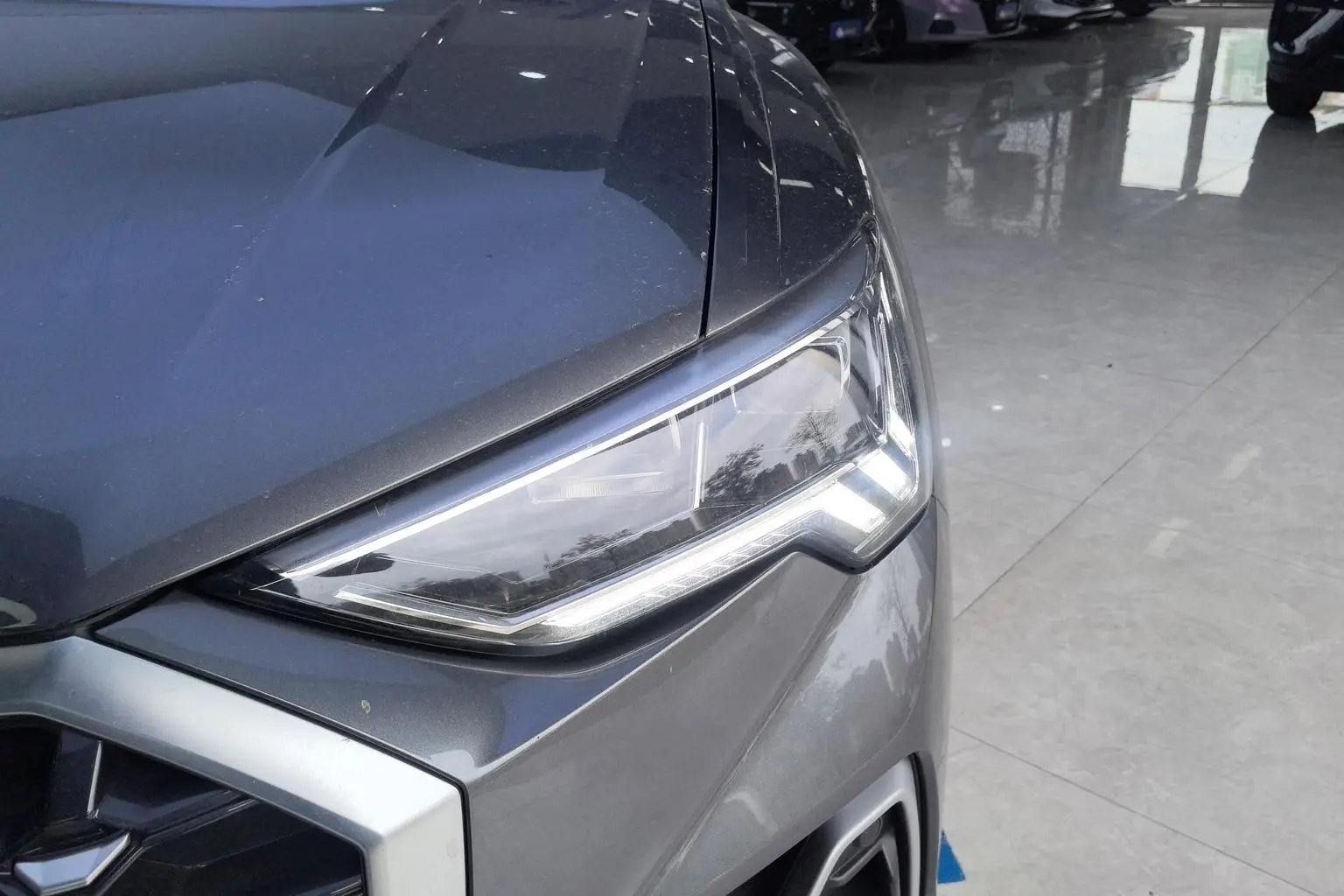 Audi Q3 2022 40 TFSI Dynamic Fashion