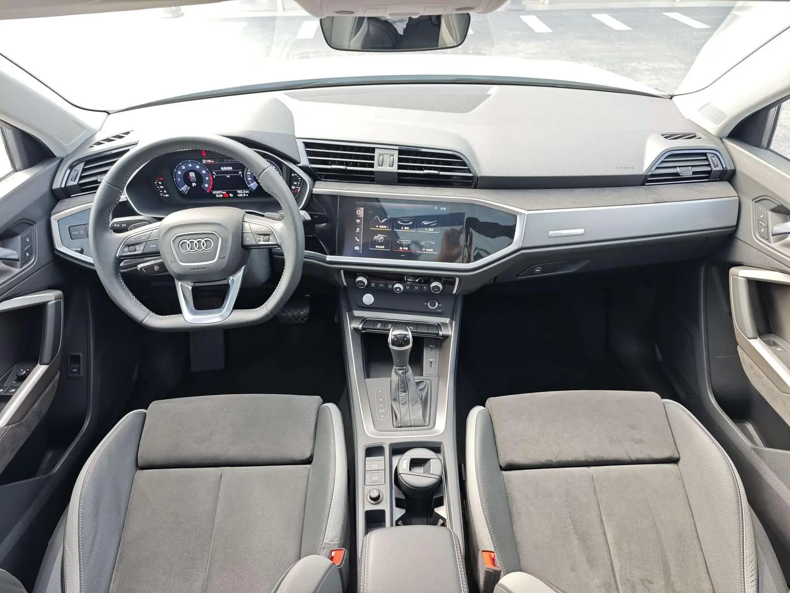 Audi Q3 2020 35 TFSI Dynamic Fashion