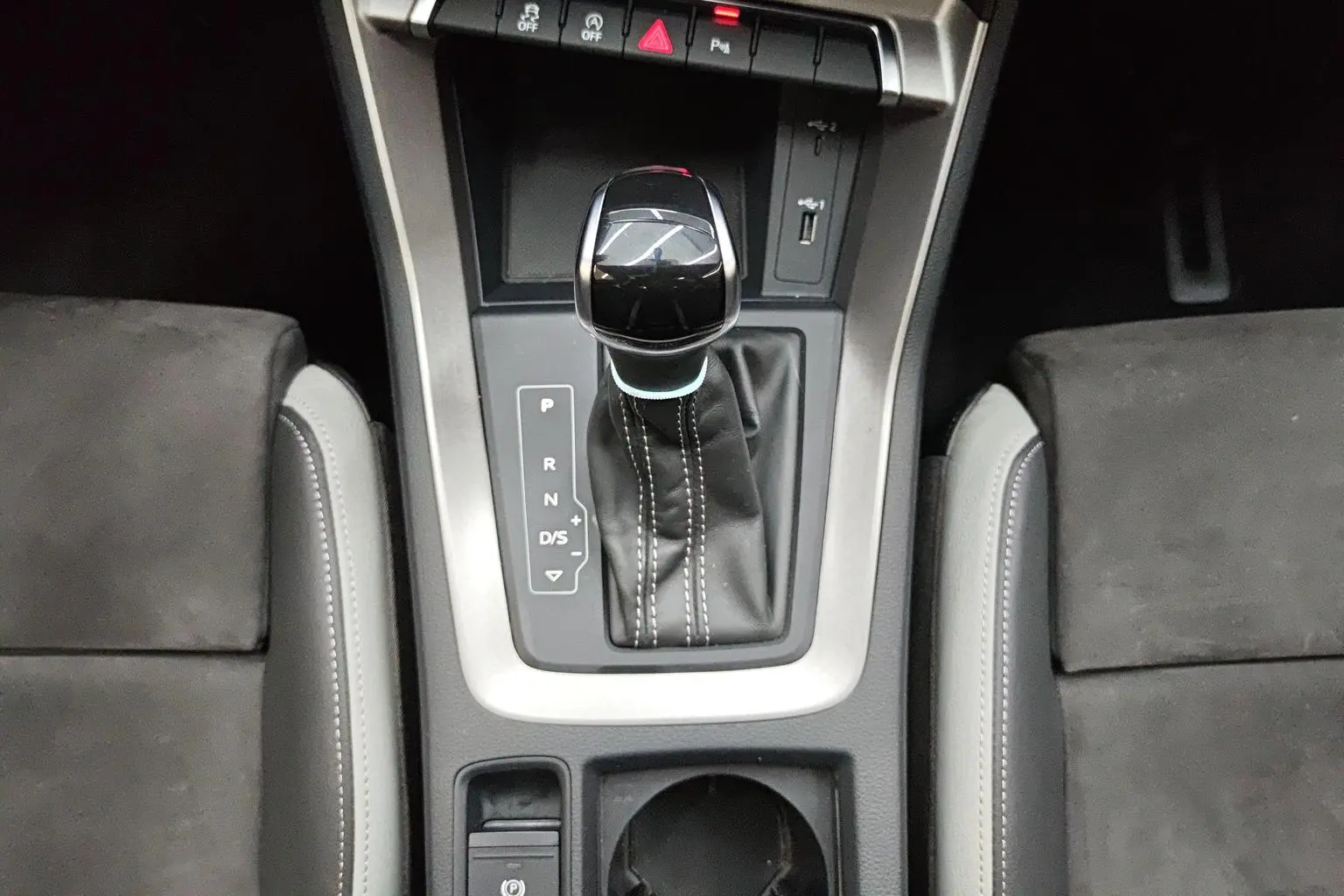 Audi Q3 2021 35 TFSI Progressive Dynamic