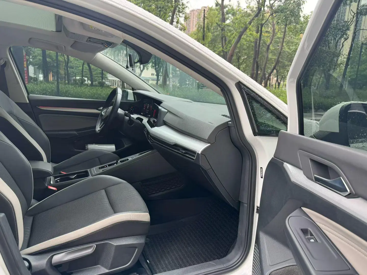 Volkswagen Golf 2021 280TSI DSG Pro