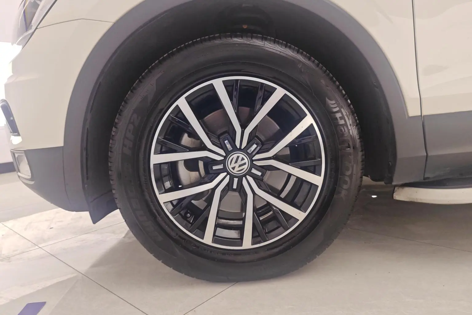 Volkswagen Tiguan L 2018 Facelift 330TSI Auto 2WD Luxury