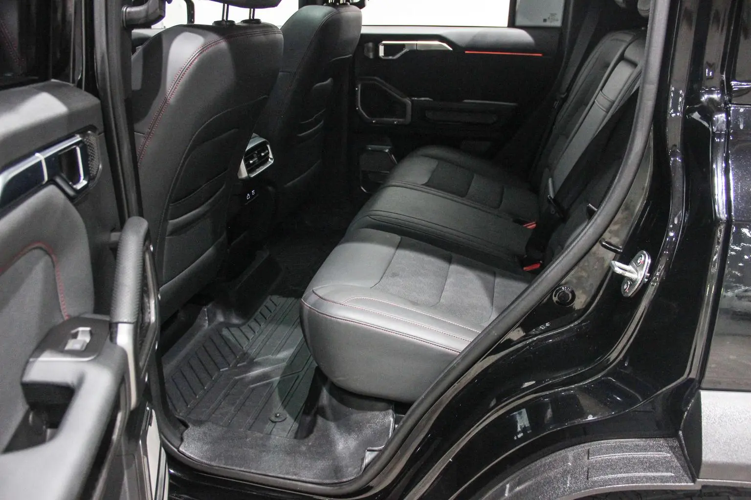 Jetour 2023 2.0TD 4WD PRO+