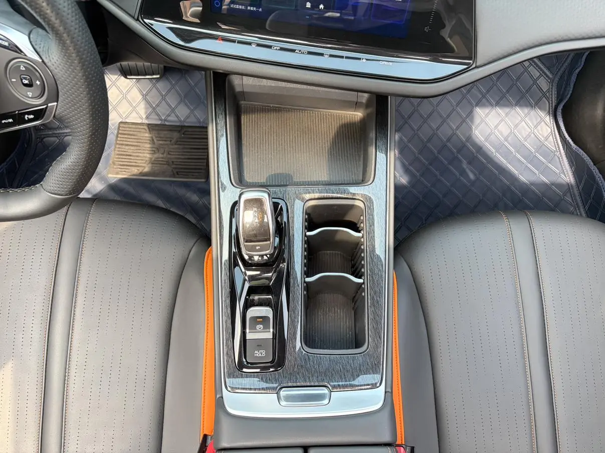 Dongfeng Aeolus Yixuan MAX 2023 1.5T