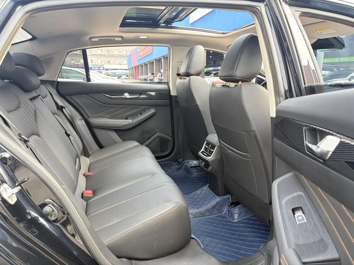 Dongfeng Aeolus Yixuan MAX 2023 1.5T
