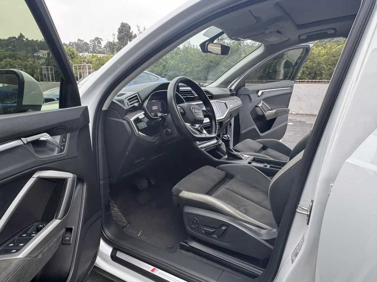 Audi Q3 2020 40 TFSI Dynamic Fashion