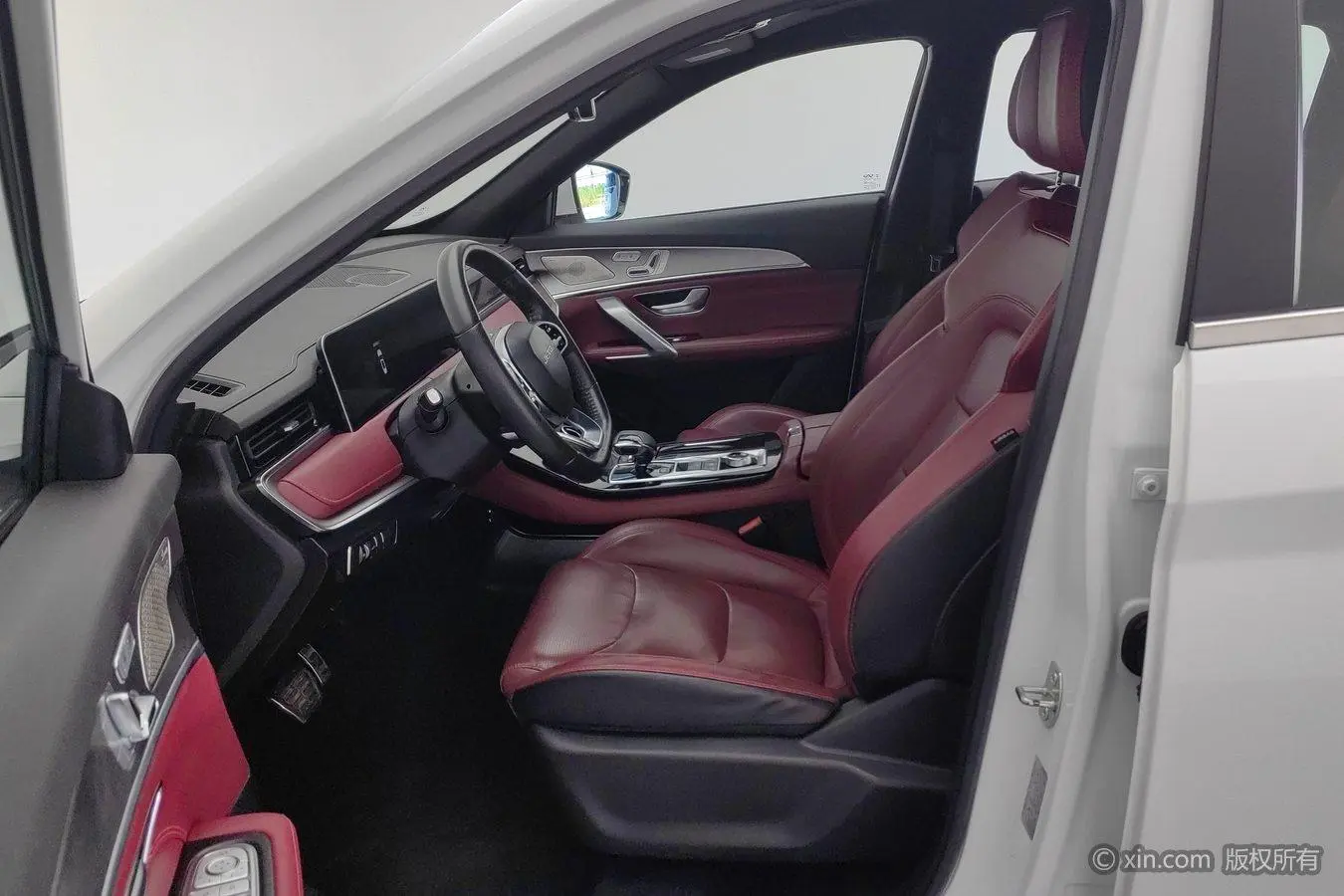 Jetour X70 PLUS 2021 1.6T DCT Pro 7 seat