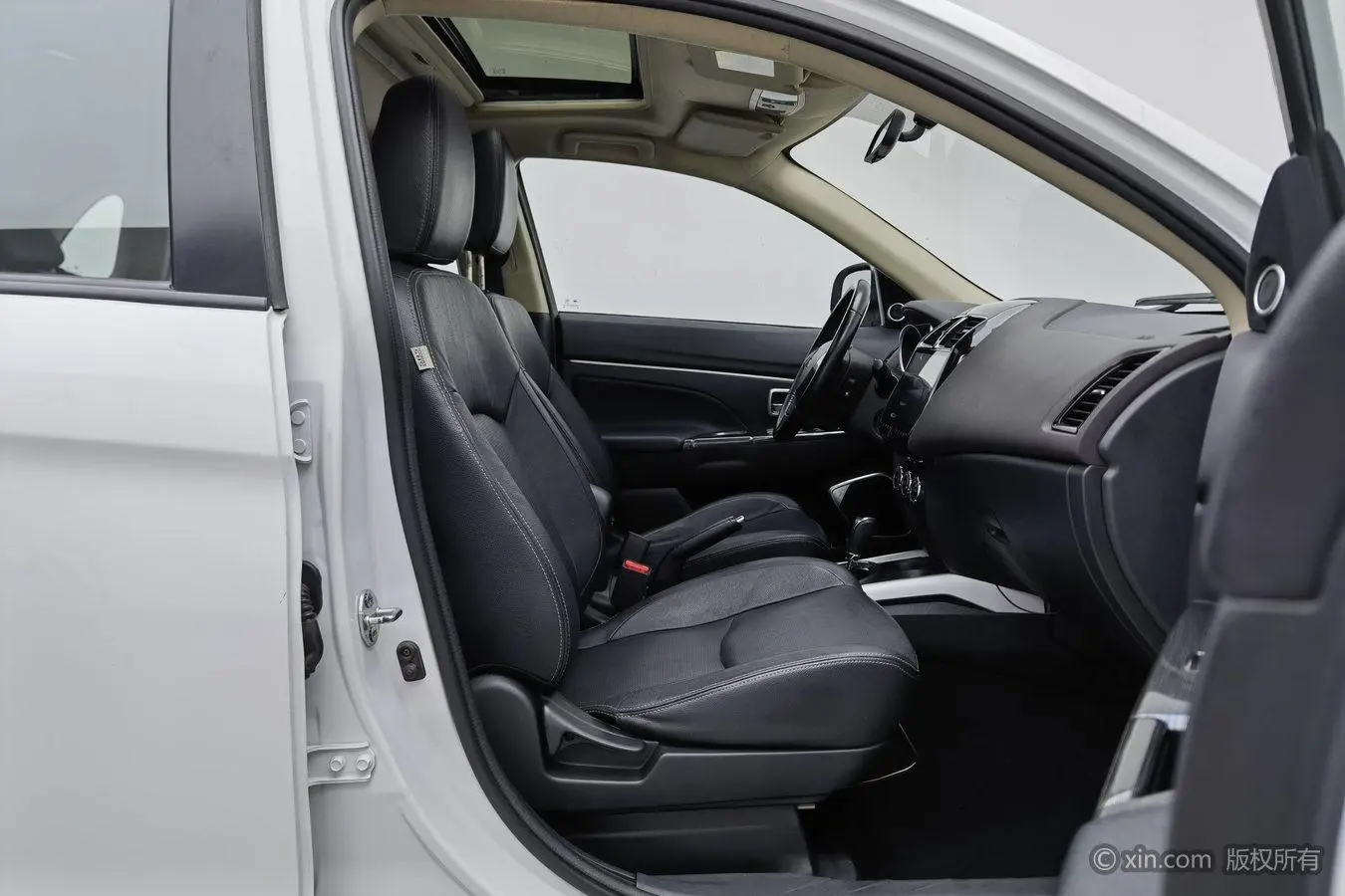 Mitsubishi Dynamic ASX 2018 2.0L CVT 2WD Premium Plus