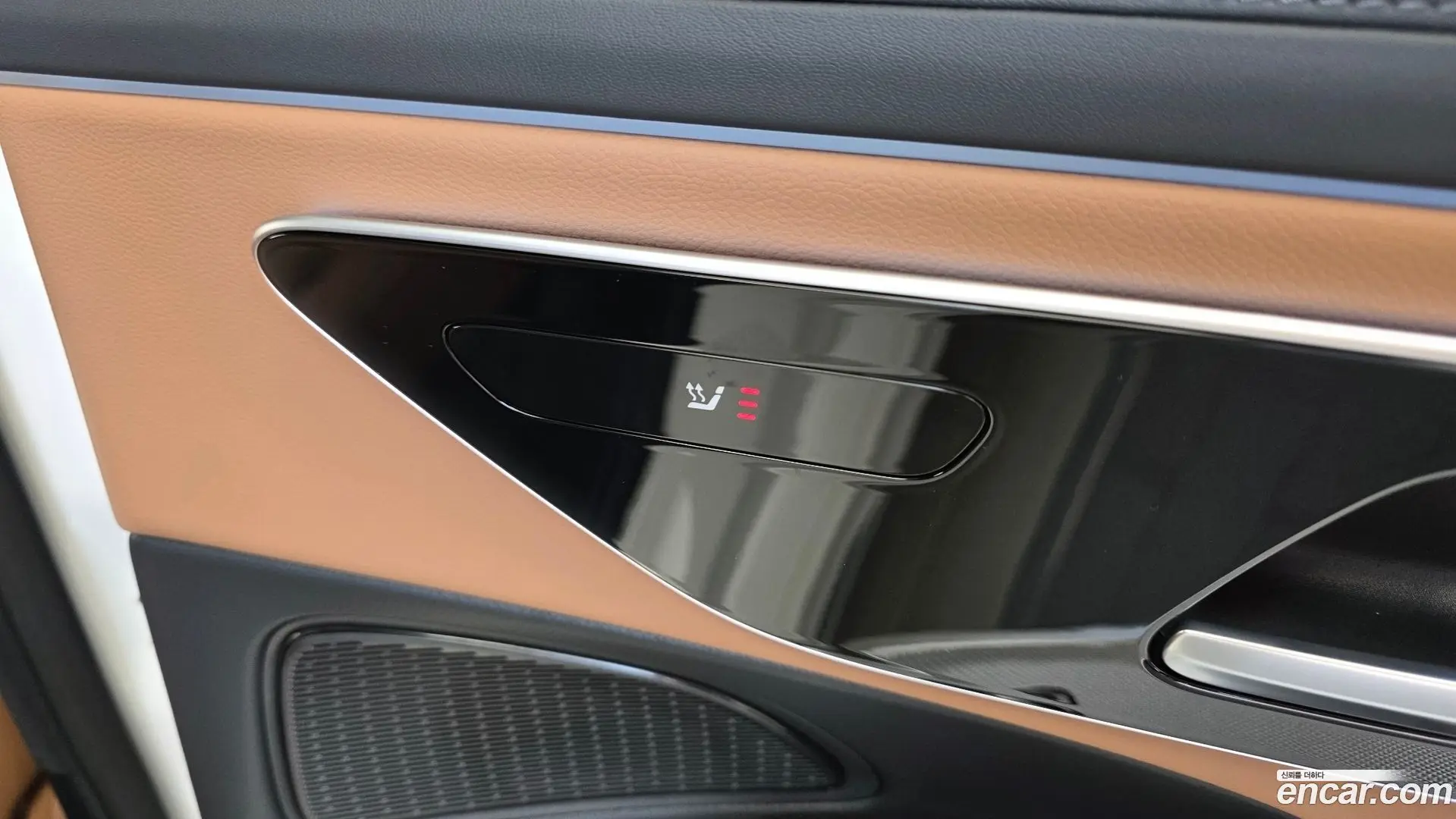 Mercedes-Benz E-Class E200 AMG Line 2024
