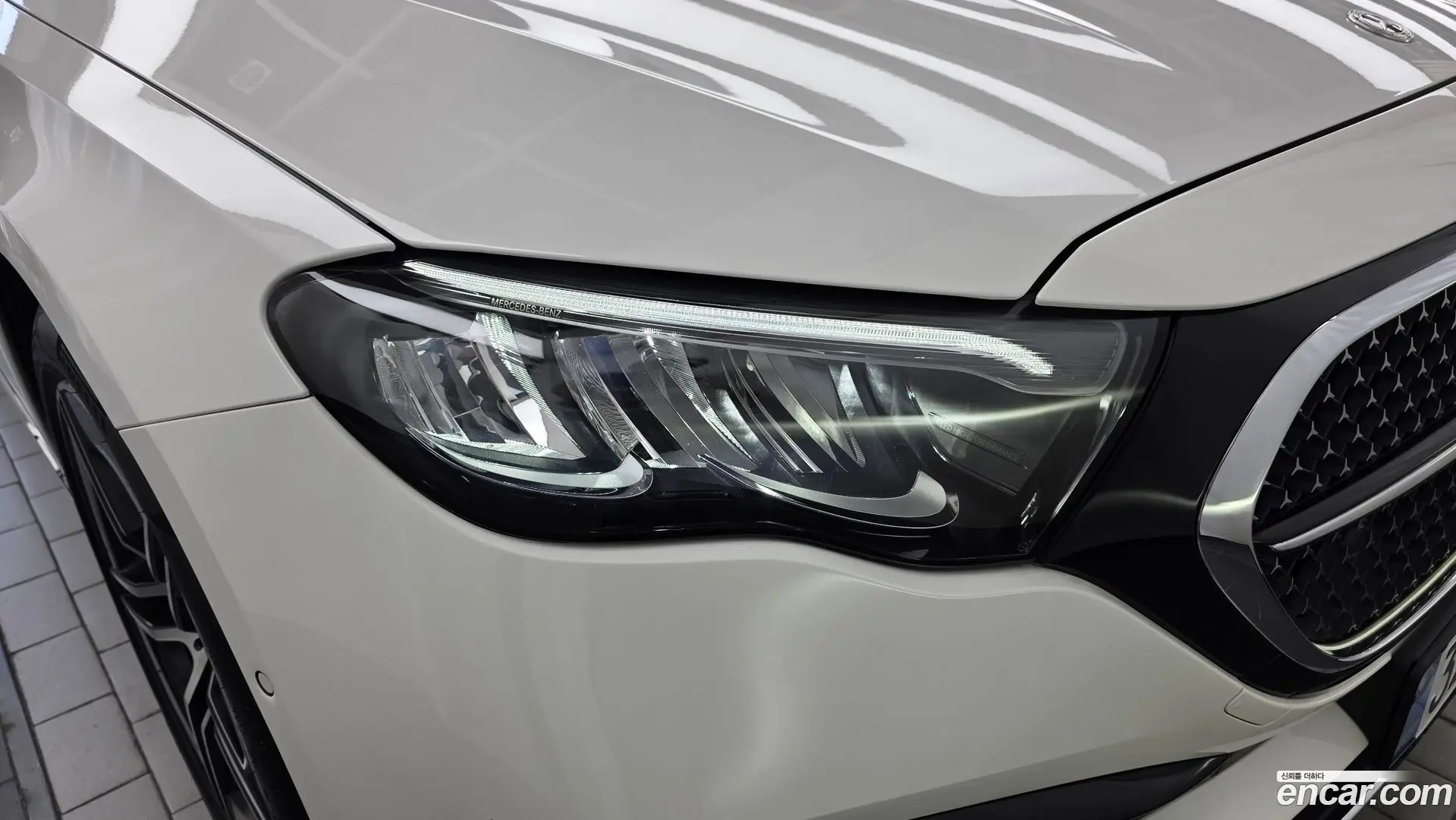 Mercedes-Benz E-Class E200 AMG Line 2024