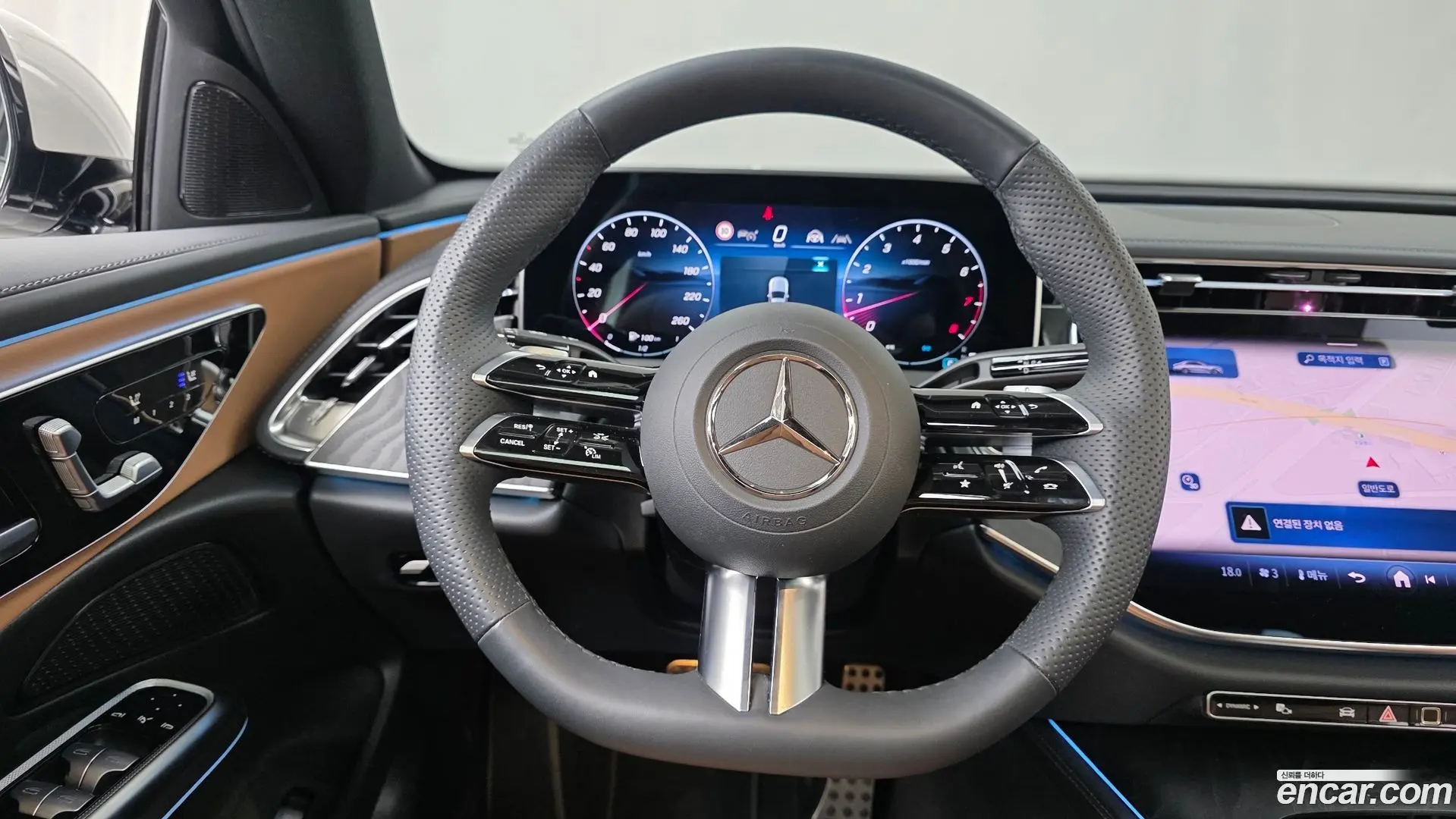 Mercedes-Benz E-Class E200 AMG Line 2024