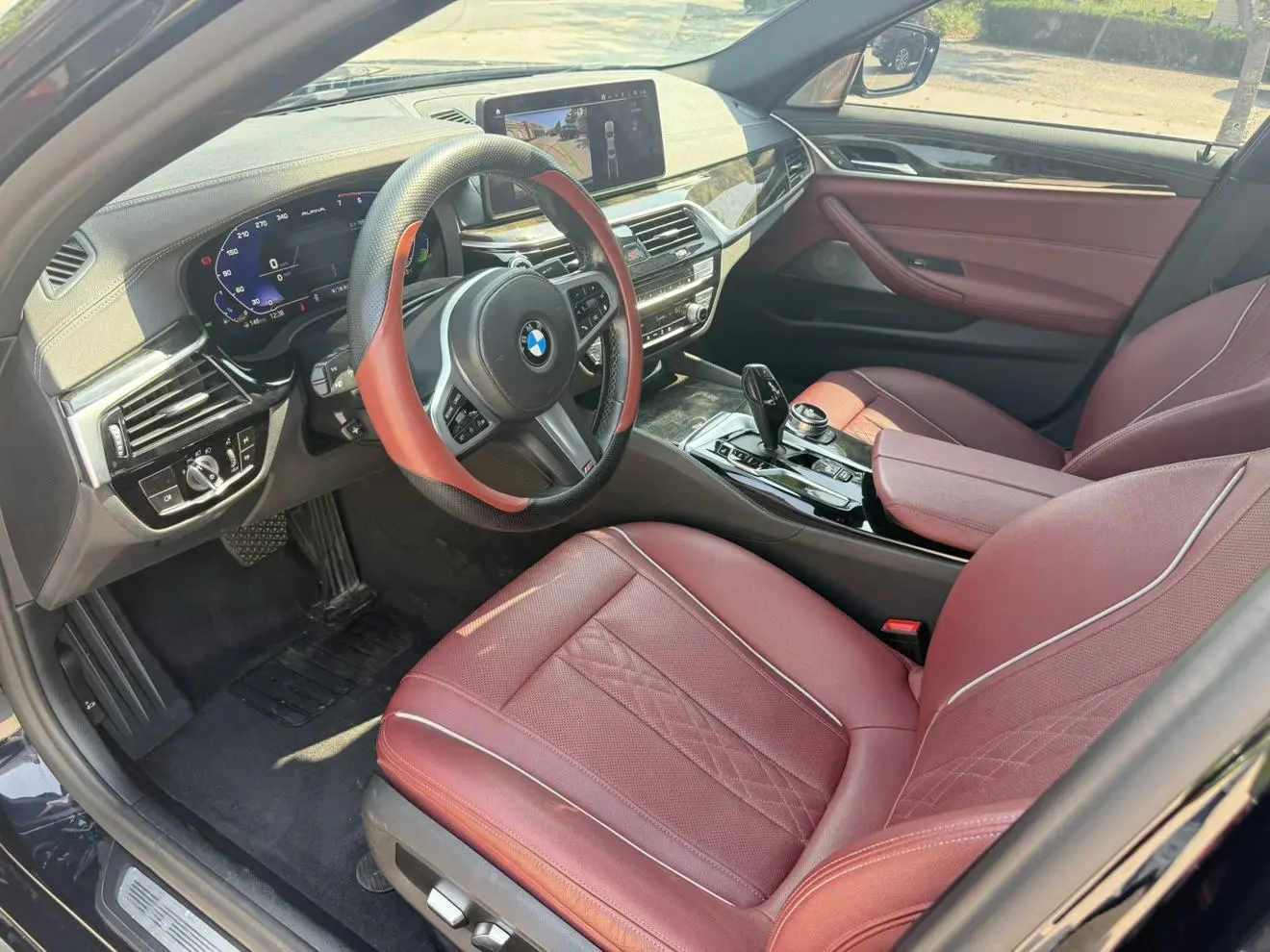 BMW 5 Series 2021 525Li M Sport Package