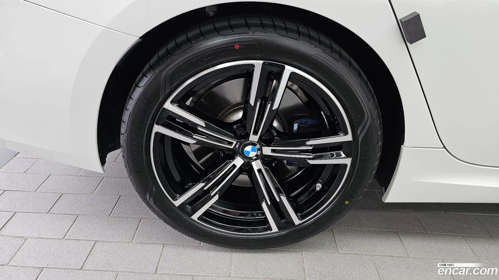 BMW 3-Series 320i M Sport 2023
