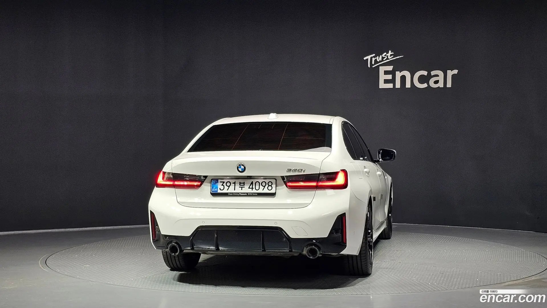 BMW 3-Series 320i M Sport 2023