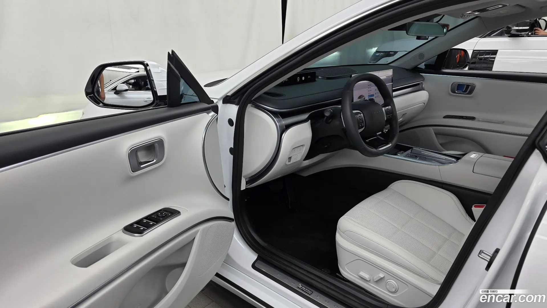 Hyundai Grandeur 2.5 Gasoline 2WD