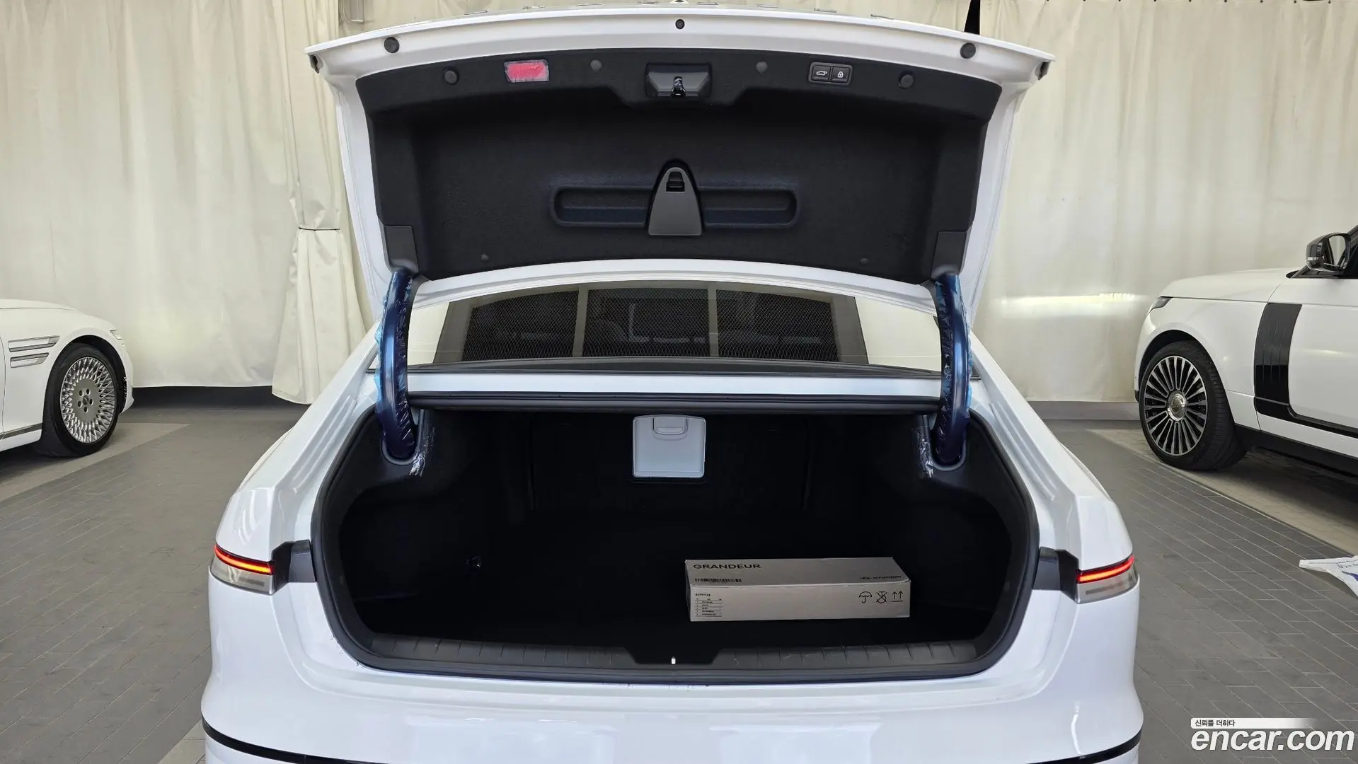 Hyundai Grandeur 2.5 Gasoline 2WD