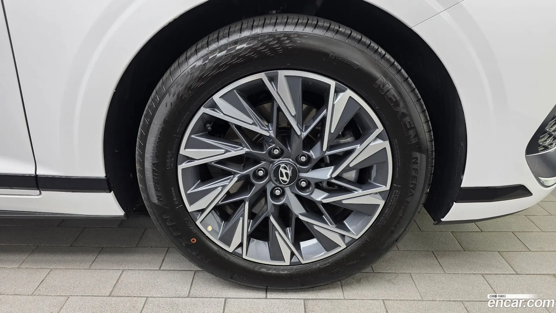 Hyundai Grandeur 2.5 Gasoline 2WD