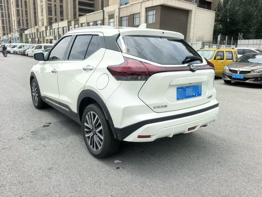 Nissan Dynamic 2023 Dynamic 1.5L Dynamic Fashion