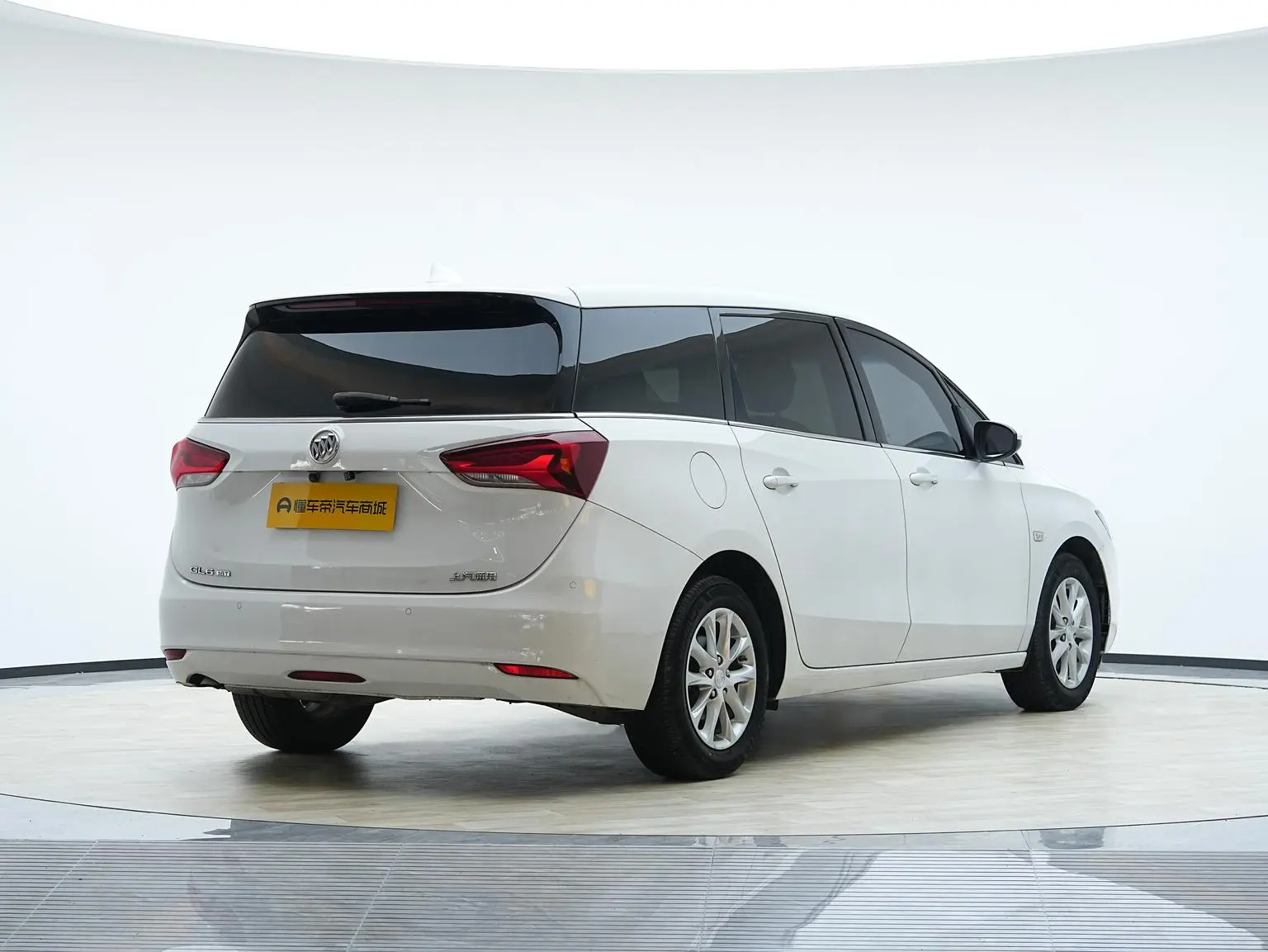 Buick GL6 2019 18T 5 seat Elite China V
