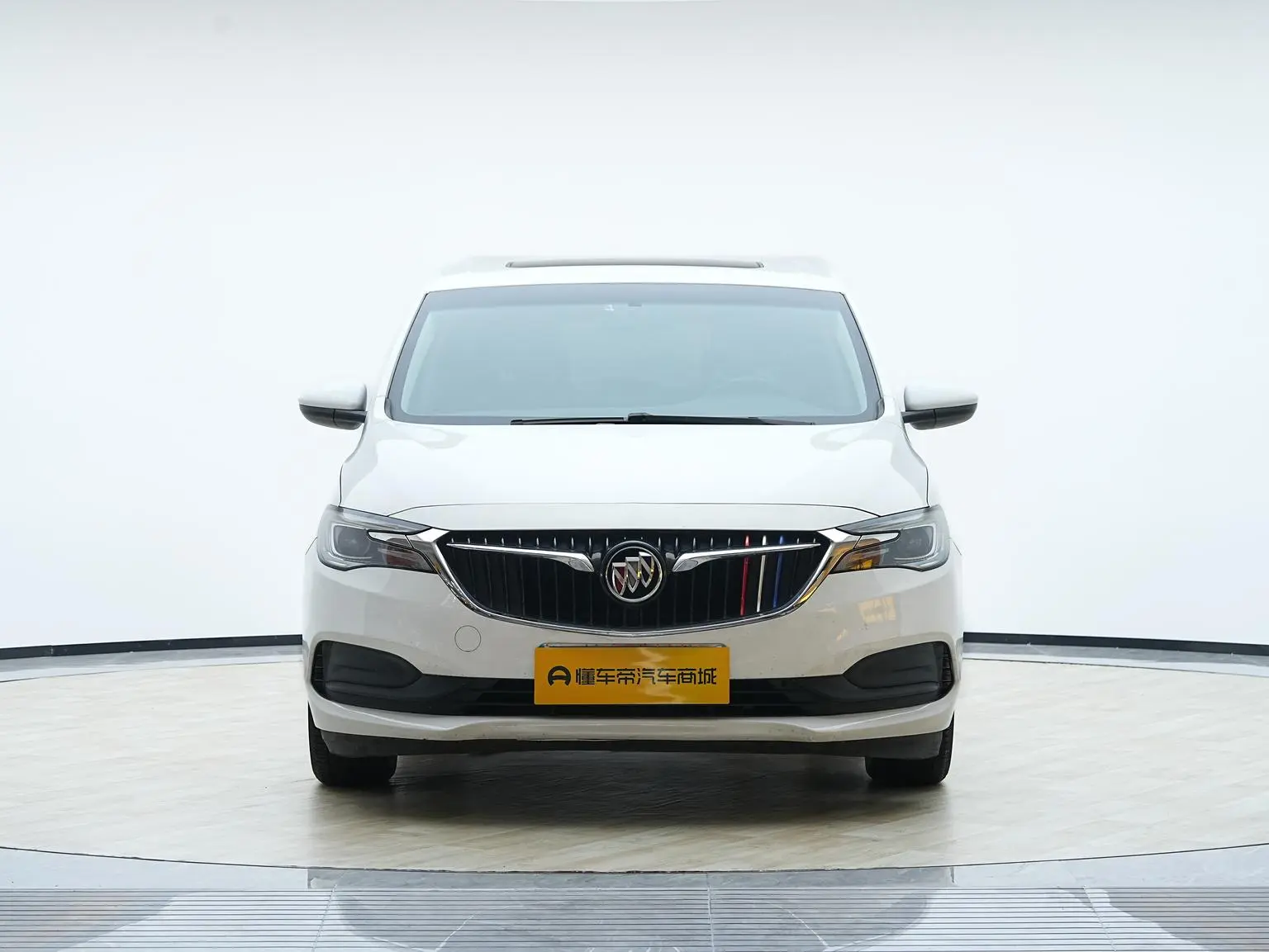 Buick GL6 2019 18T 5 seat Elite China V