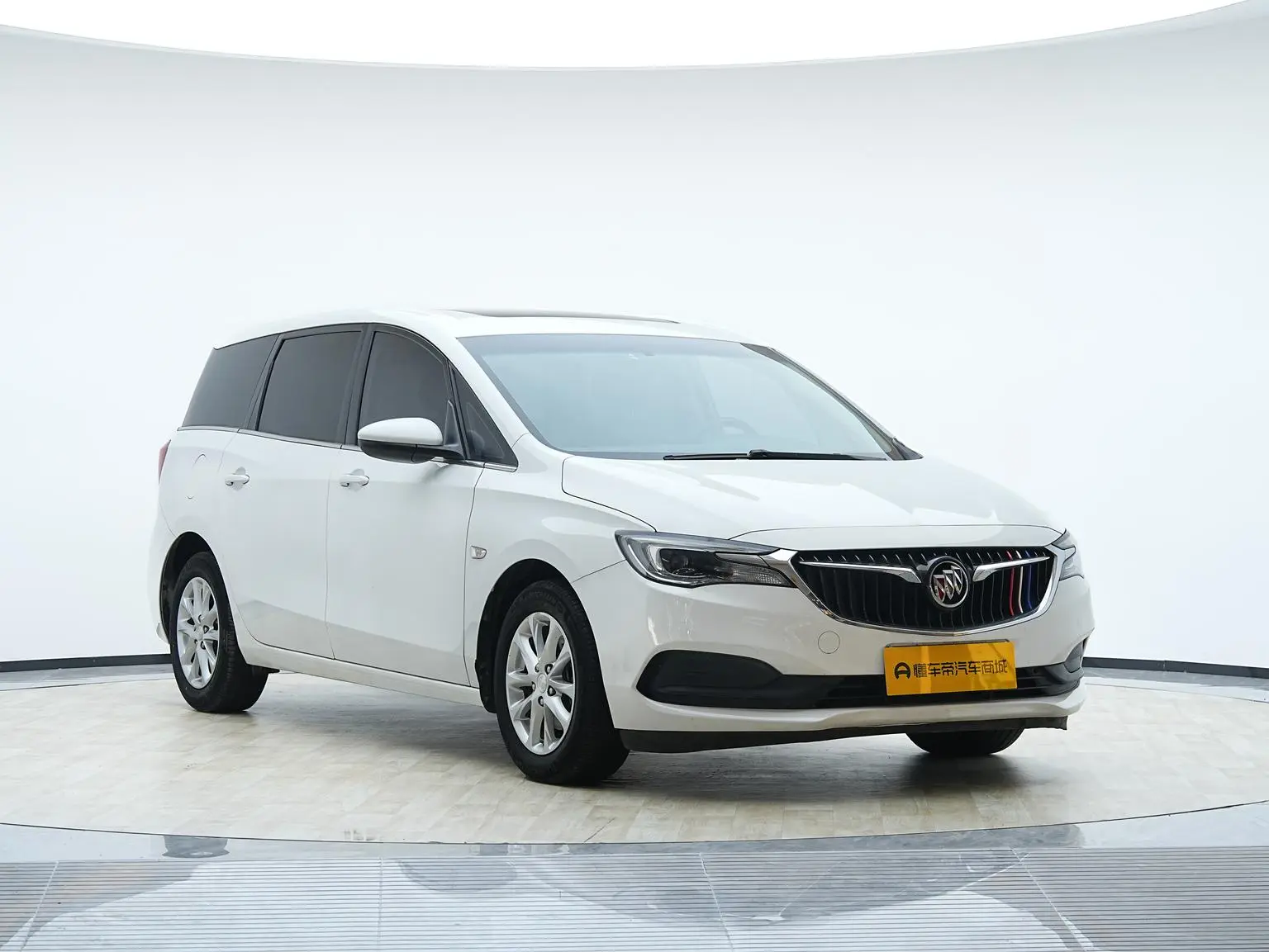 Buick GL6 2019 18T 5 seat Elite China V