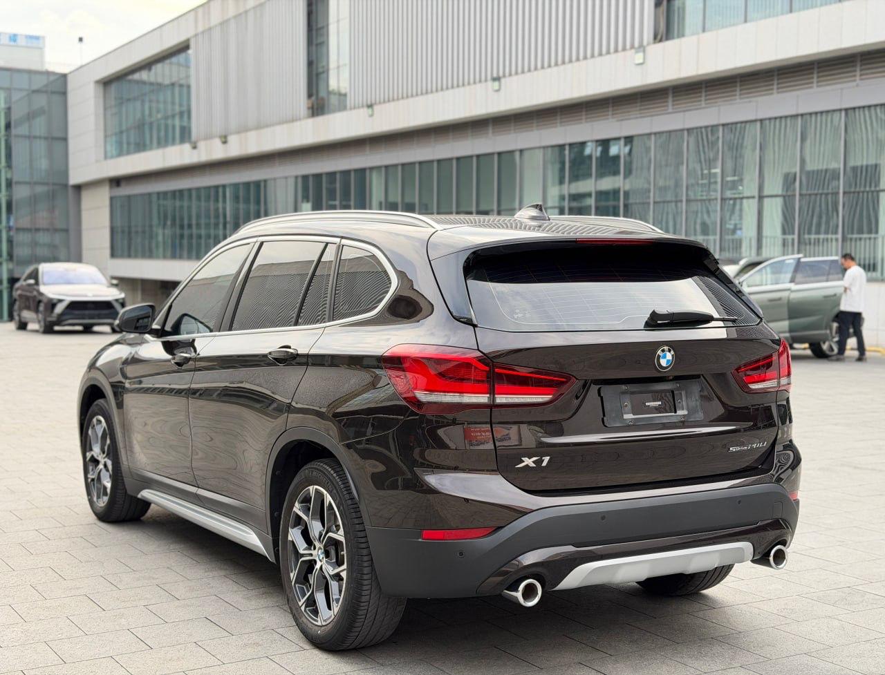 BMW X1 sDrive20Li