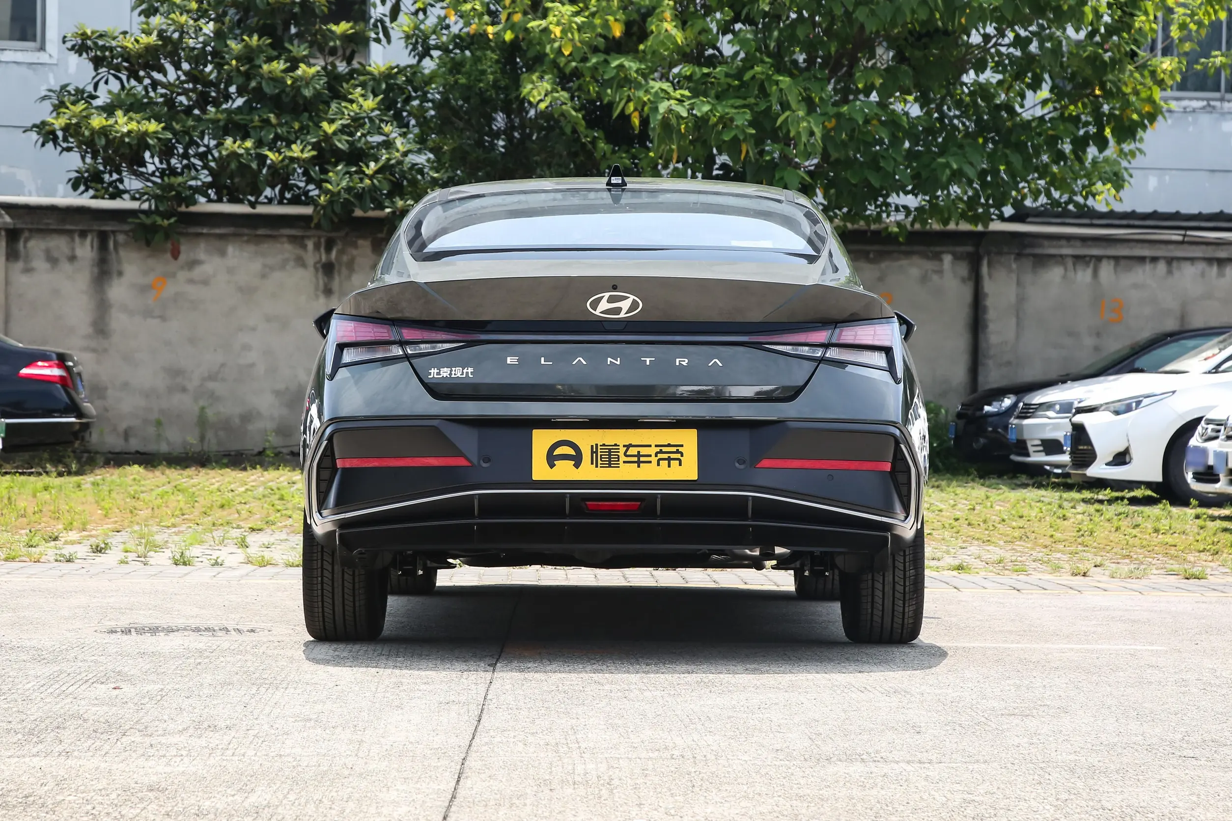 Hyundai Elantra 2025 NEW