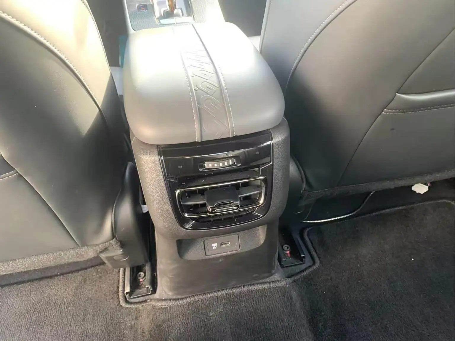 GAC Trumpchi Empow 2023 400T Auto R Pro