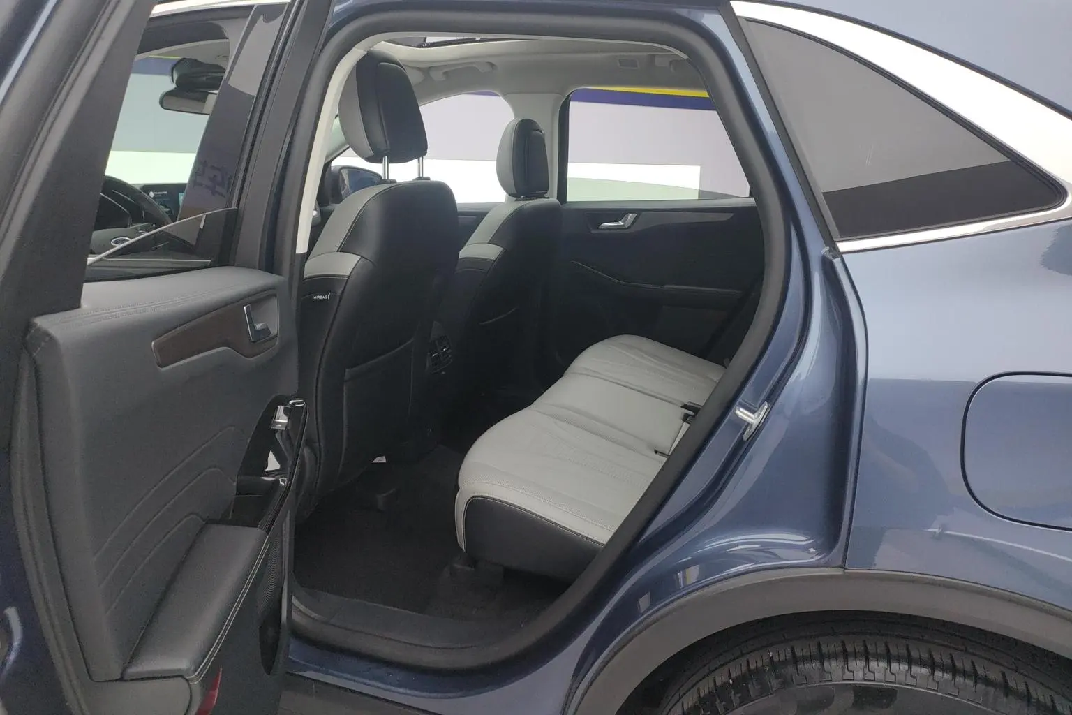 Ford Escape 2020 EcoBoost 245 2WD Shine