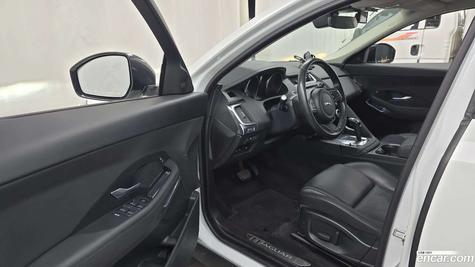 Jaguar E-PACE P250 S