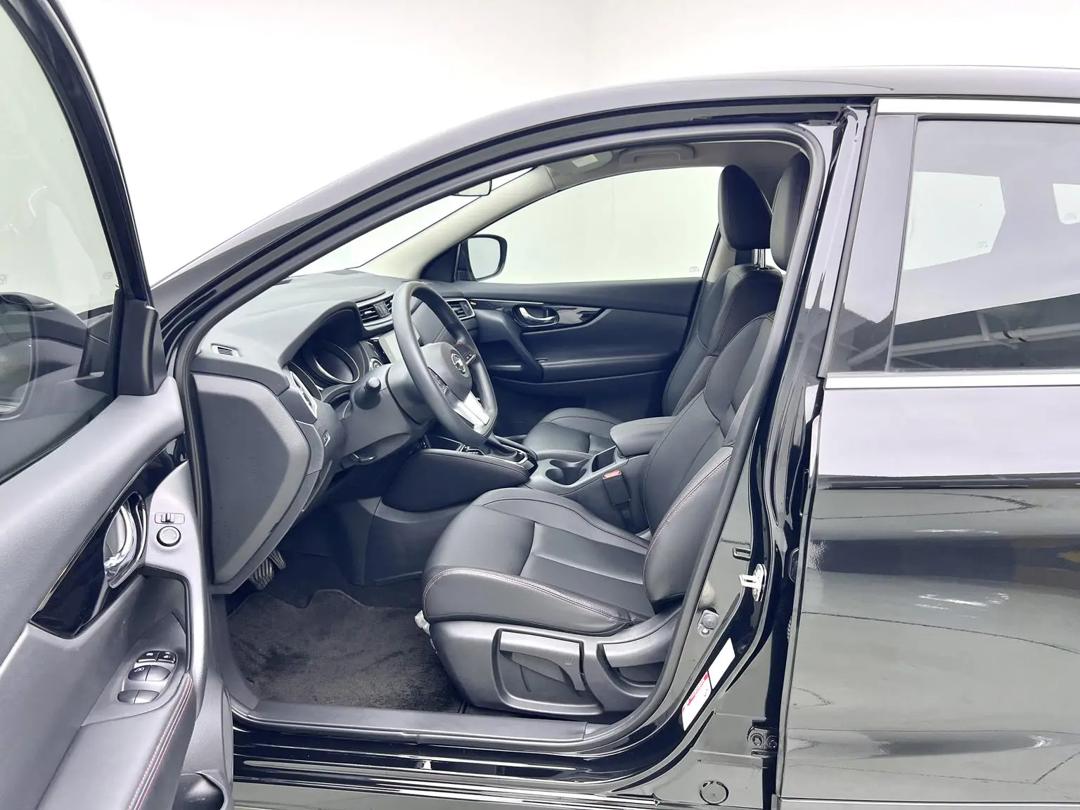 Nissan Qashqai 2022 2.0L XV Smart Enjoy