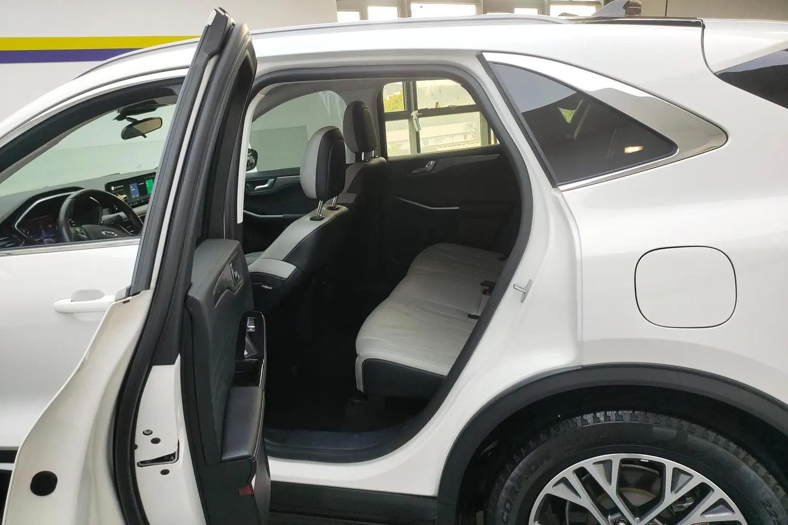 Ford Escape 2020 EcoBoost 245 2WD Shine