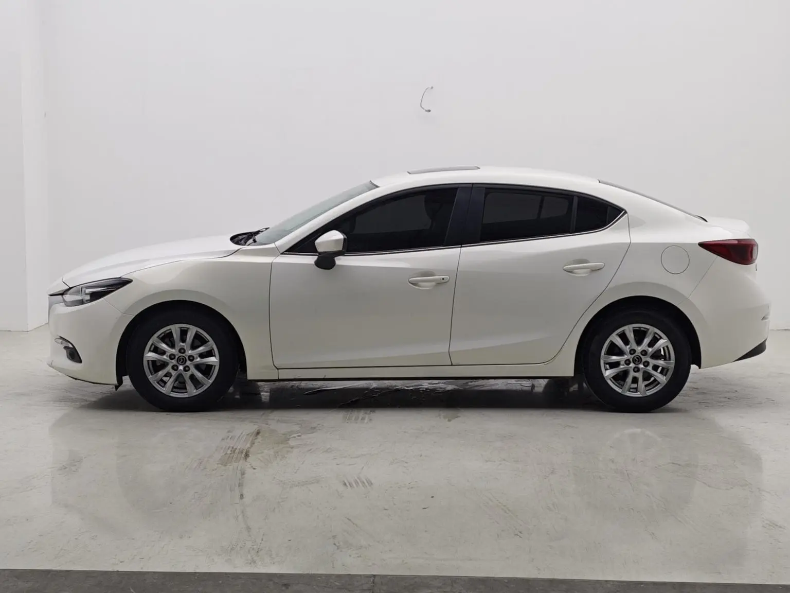 Mazda 3 Mazda3 2019 Sedan 1.5L Auto Luxury China VI