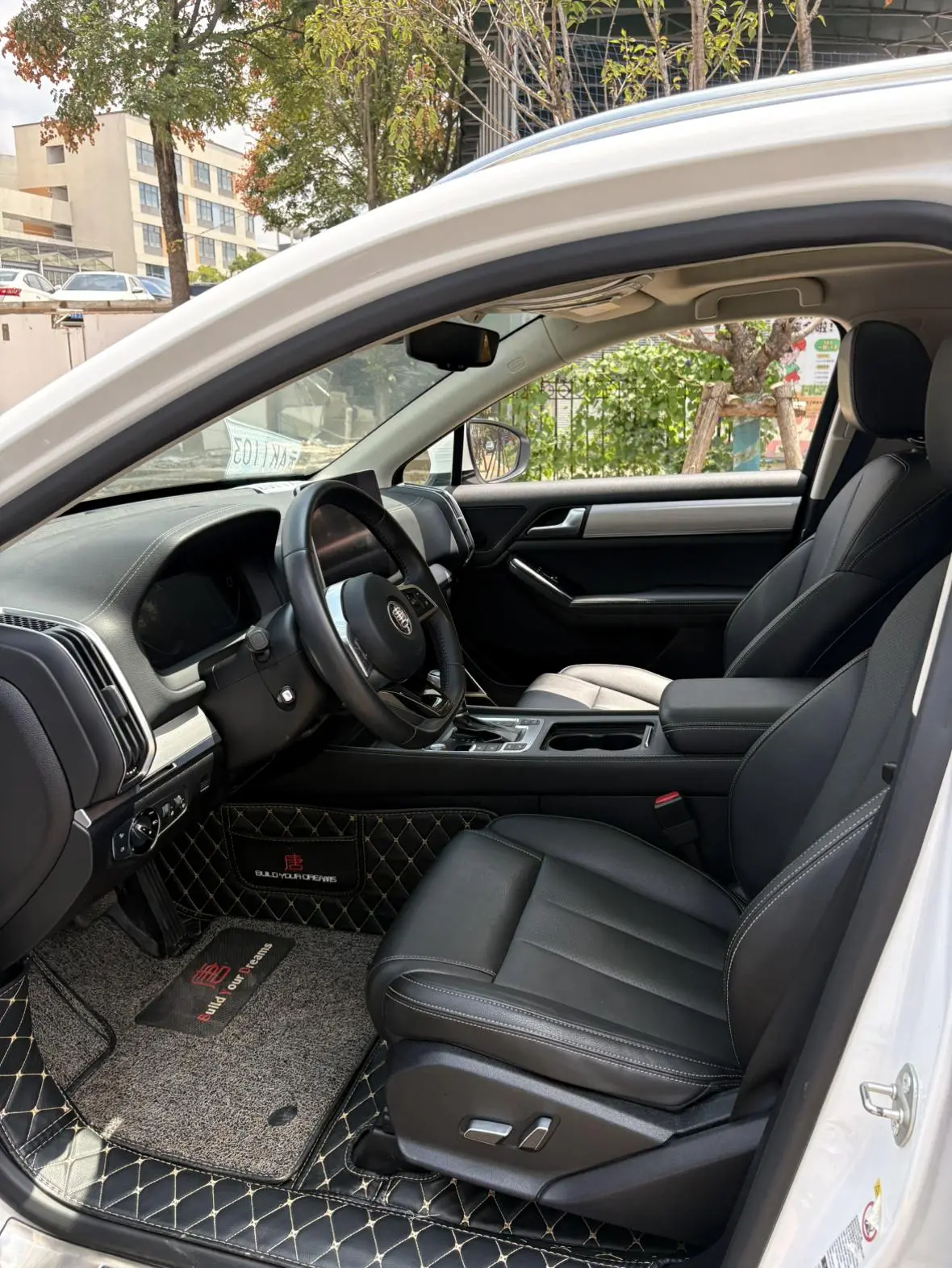 BYD Tang 2018 2.0T Auto Smart Connected Premium 7 seat China V