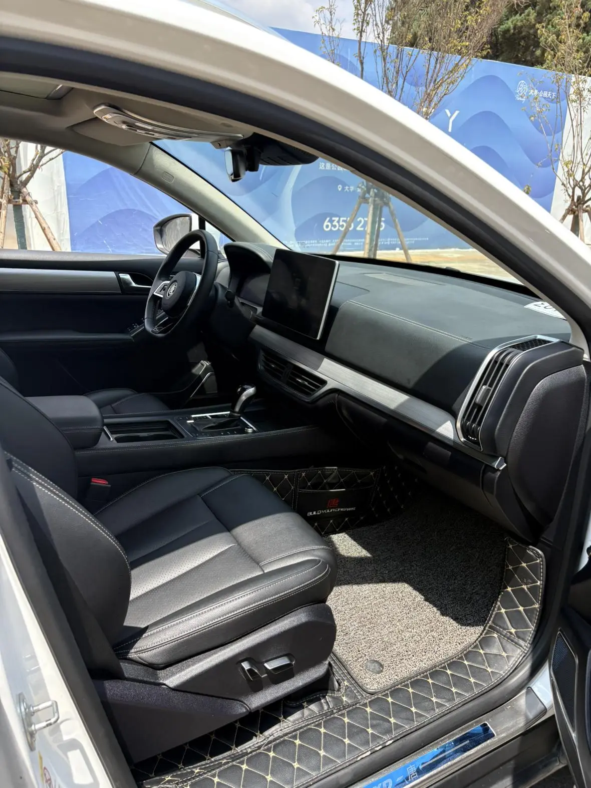 BYD Tang 2018 2.0T Auto Smart Connected Premium 7 seat China V