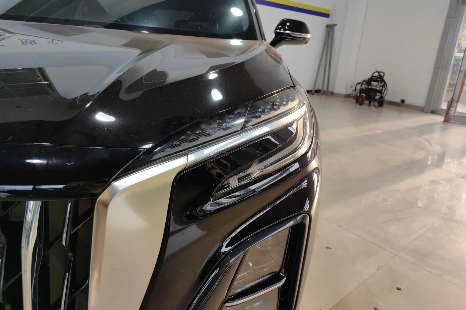 Hongqi HS3 2023 1.5T
