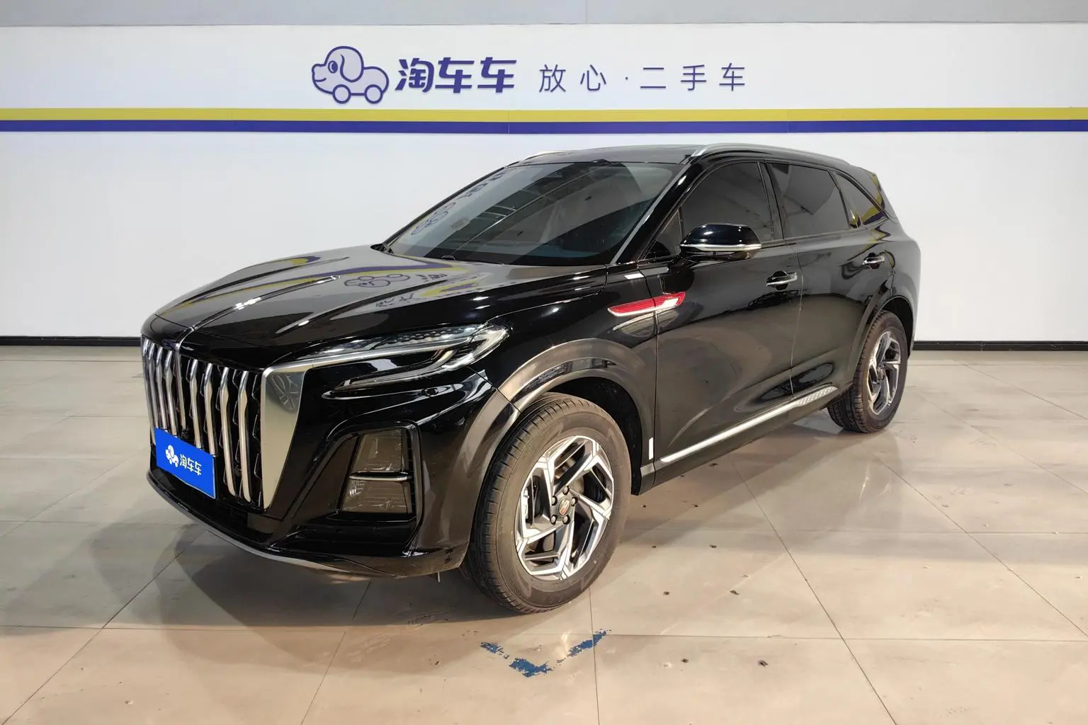 Hongqi HS3 2023 1.5T