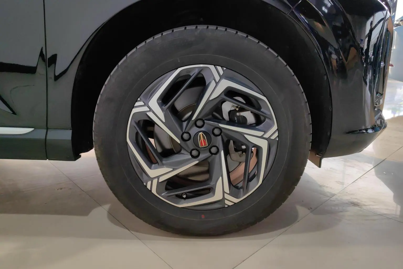 Hongqi HS3 2023 1.5T