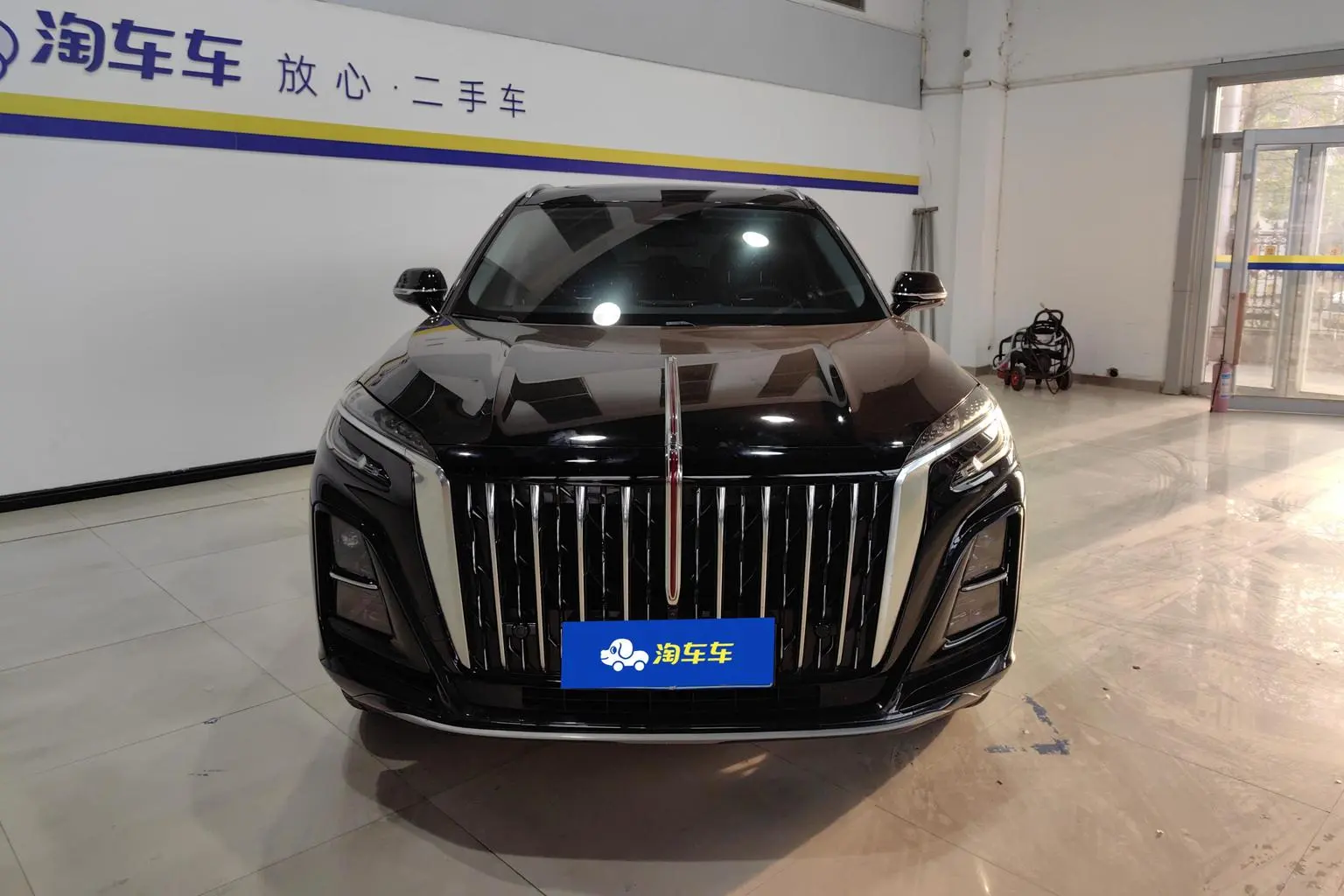 Hongqi HS3 2023 1.5T