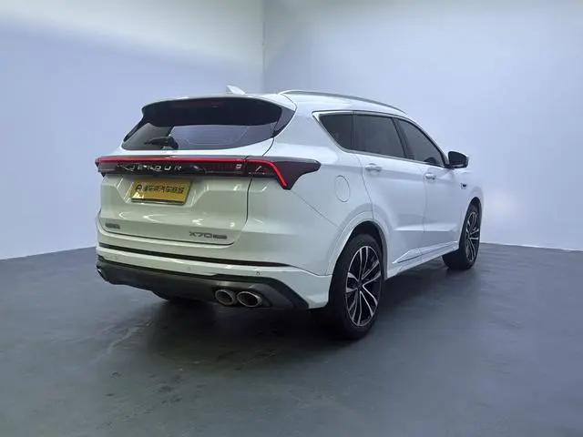 Jetour X70 PLUS 2021 1.6T DCT Pro 5 seat