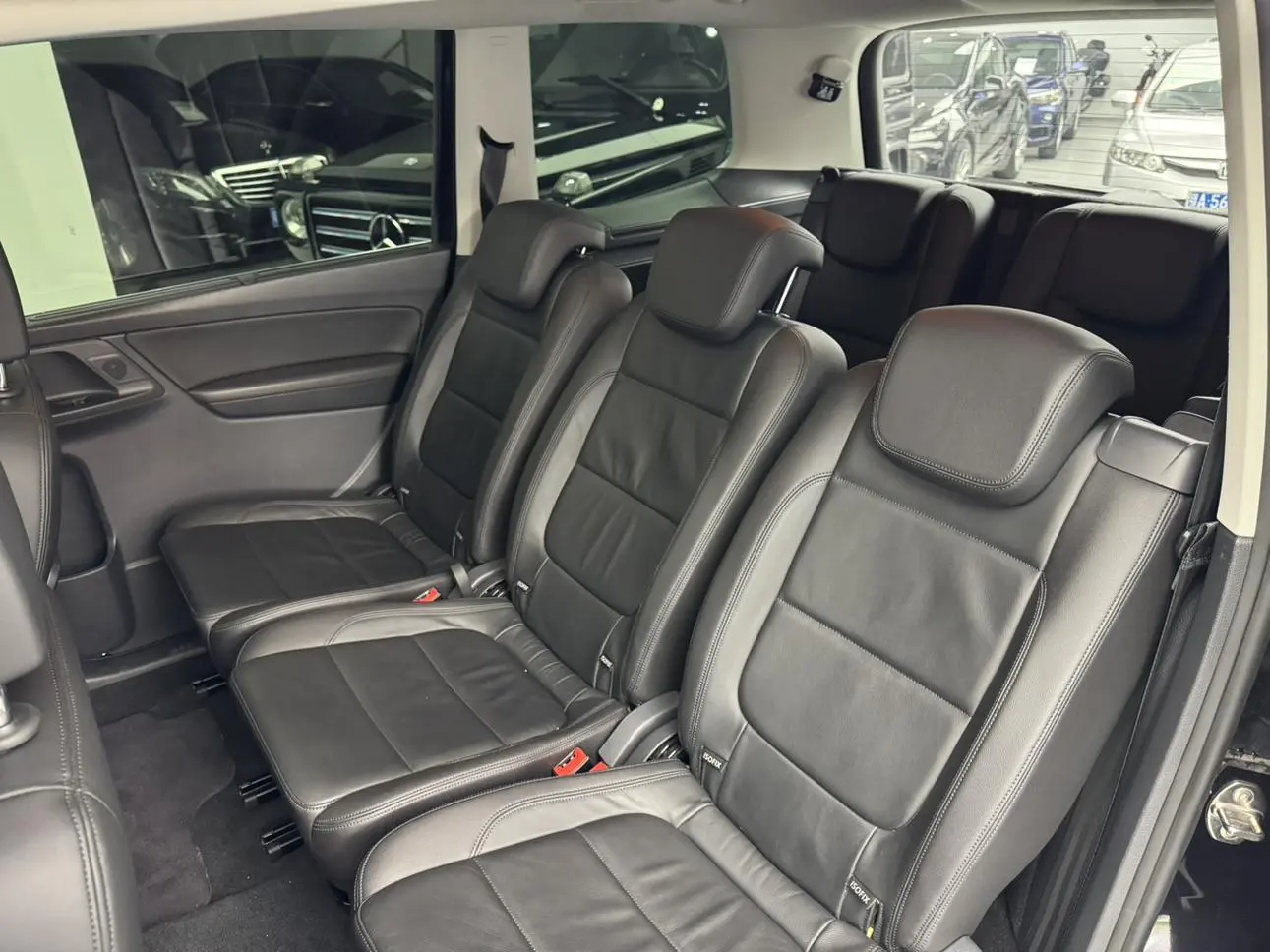 Volkswagen Sharan 2018 380TSI Premium Plus 7 seat