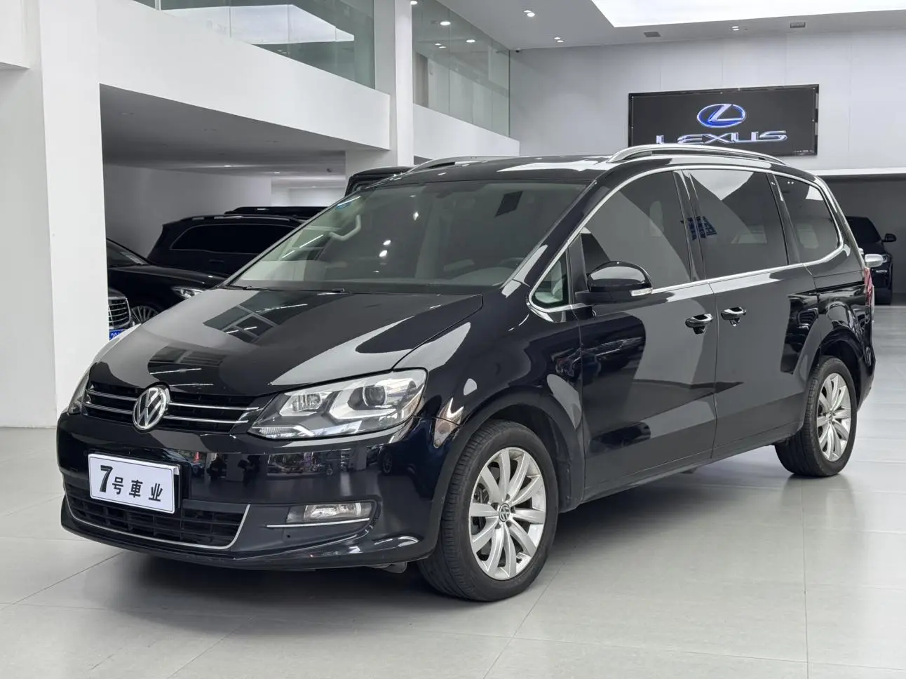 Volkswagen Sharan 2018 380TSI Premium Plus 7 seat