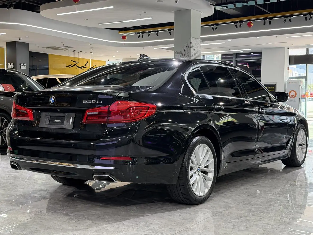 BMW 5 Series 2018 Facelift 530Li Leading Luxury Package