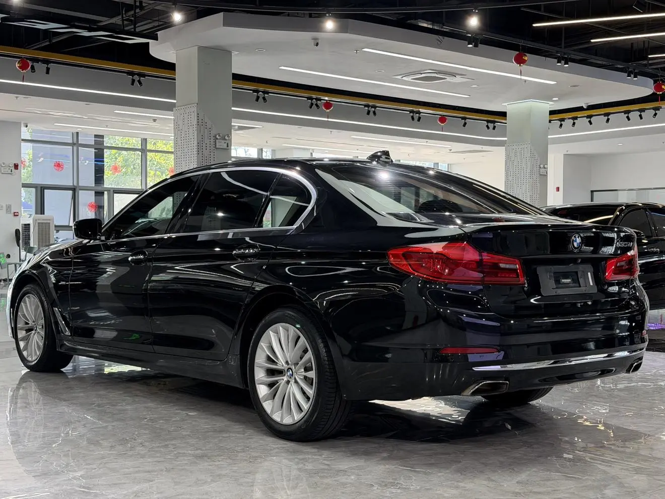 BMW 5 Series 2018 Facelift 530Li Leading Luxury Package