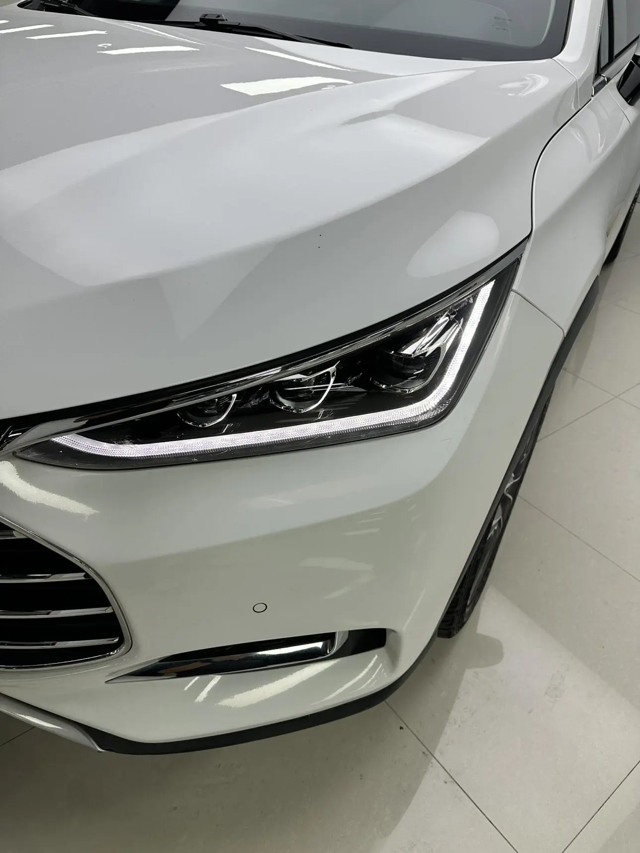 BYD Tang 2018 2.0T Auto Smart Connected Distinguished 7 seat China V