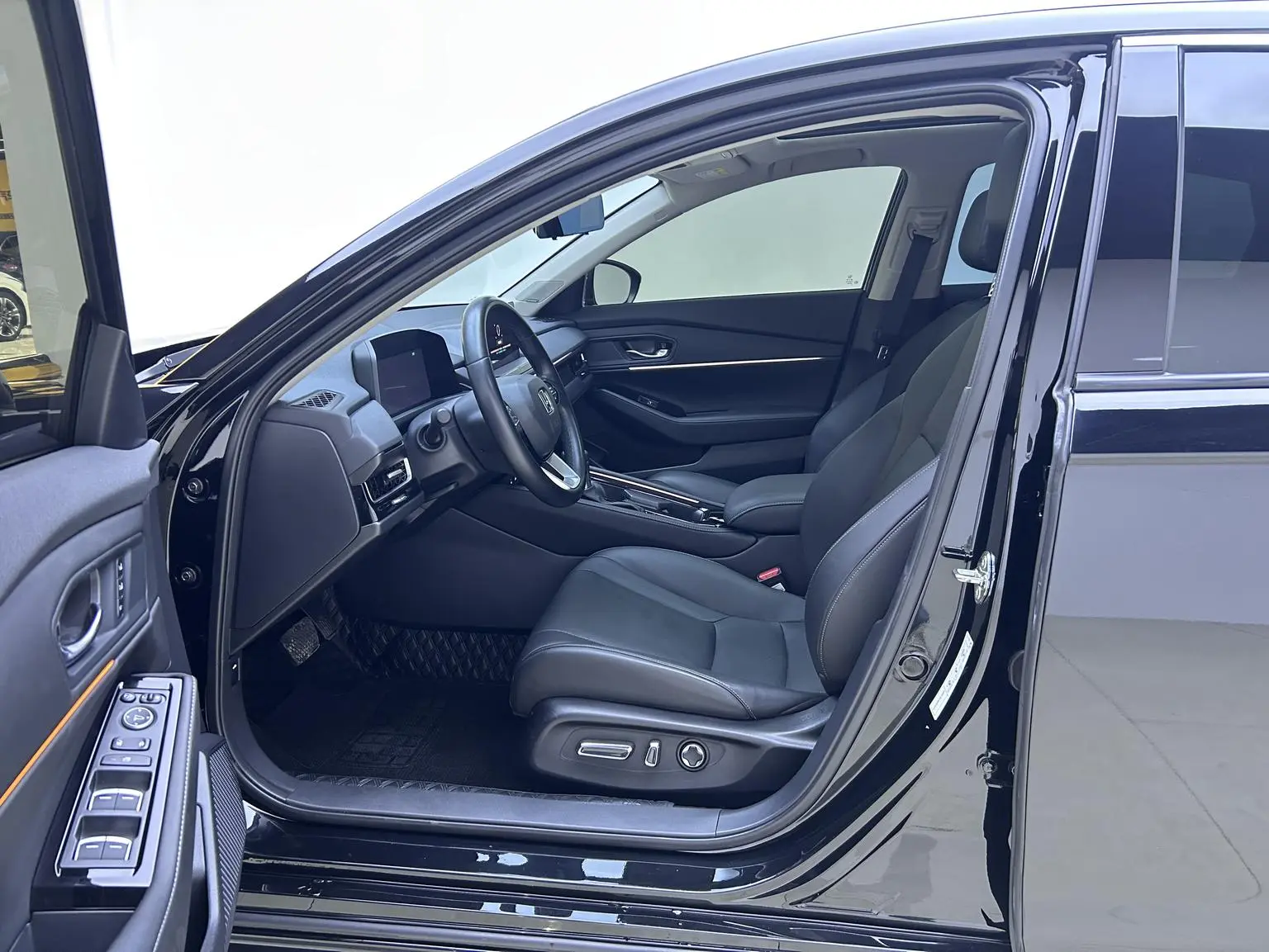 Honda Inspire 2023 260TURBO